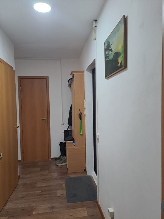 Продается 2 комн квартира