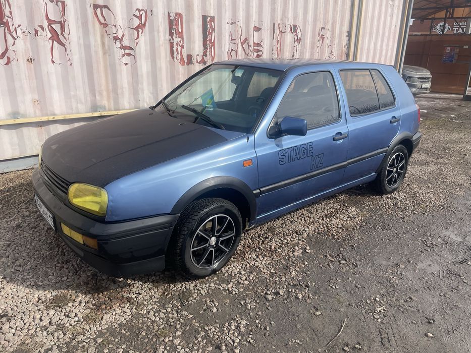 Гольф 3 1993год 1.6 моно