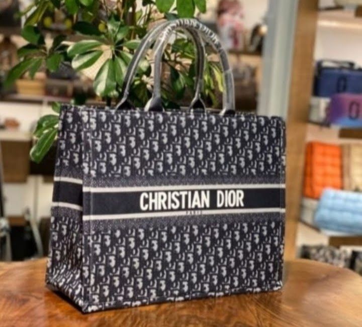 Geanta Maxy Dior,material textil, saculet, etichetă