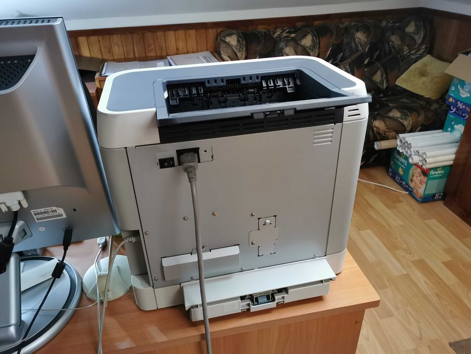 Цветен лазерен принтер HP Laserjet 2605dn