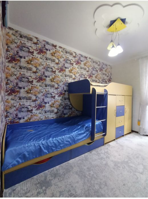 Продам двухъярусная  кровать