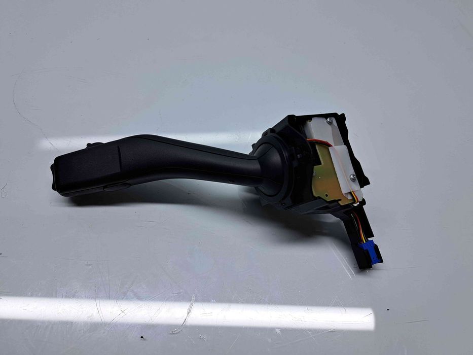 Maneta stergator Volkswagen Tiguan (5N) [Fabr 2007-2016] 1K0953519J