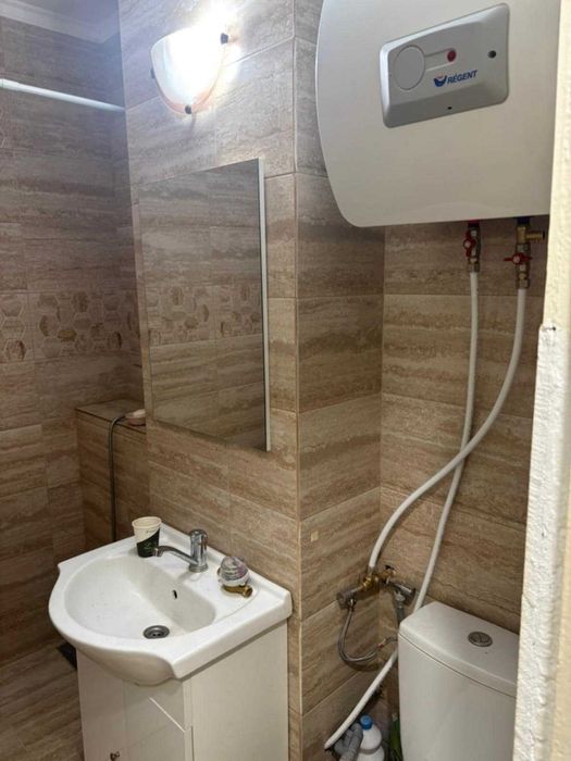 Dau în chirie garsoniera in Arad, zona UTA, amenajata si utilata