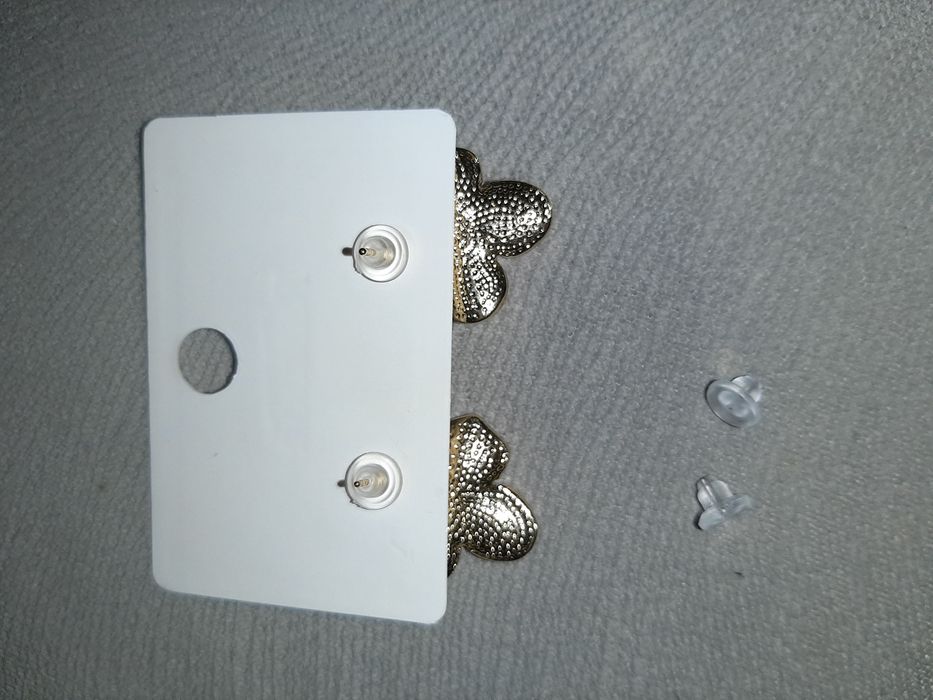 Нови нежни обеци