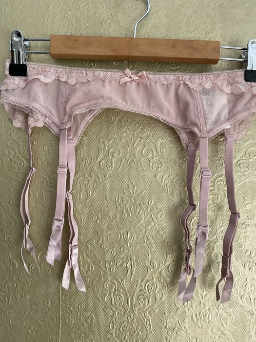 Дантелен колан за жартиери Triumph/ Уамамау/ Britney Spears/ Tenzenis/ Victoria's secret бикини