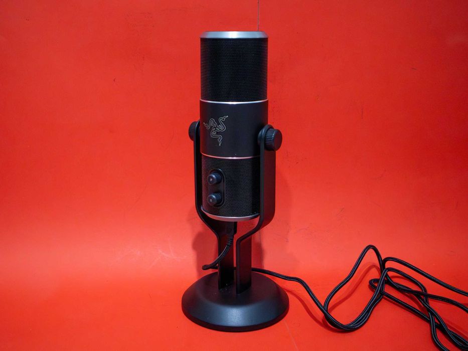 Razer Seiren Pro RZ05-0132 Silver Edition Студиен Микрофон XLR USB Гейминг Стрийминг