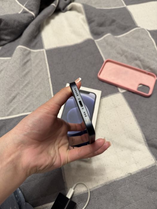 iPhone 12, черный, 128 гб.