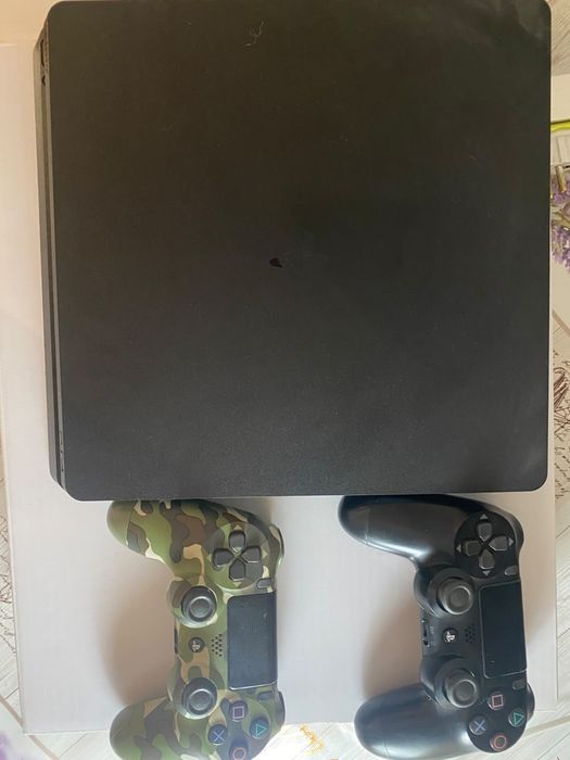 PlayStation 4 б/у