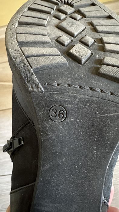 Дамски боти номер 36