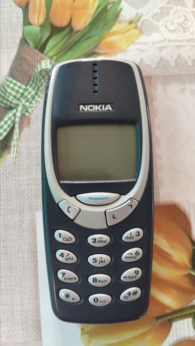 Нокия 3310 добре запазена и в отлично техническо състояние.
