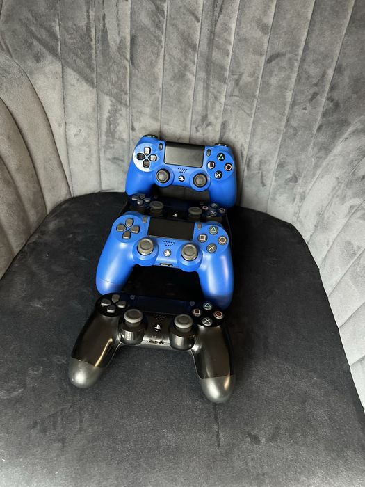 • Controler • Joystick • PS4 •