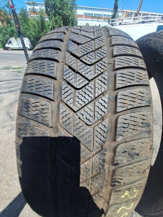 Cate 1x anv iarna 225/40r19 Kumho si 225/45r18 Pirelli Montaj Gratuit