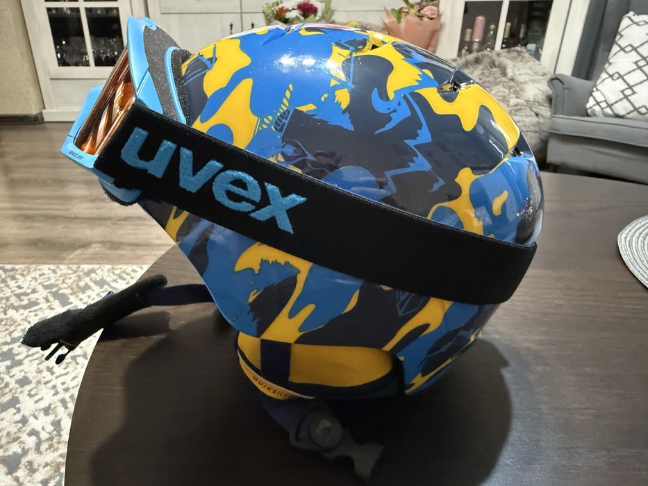 Ски каска и очила