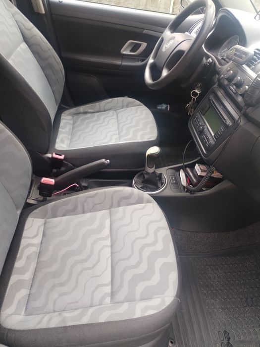 Vând Skoda Fabia an 2008