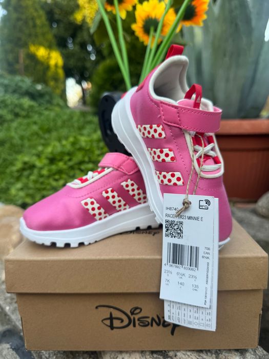 Маратонки adidas