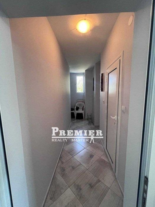 Продава се Тристаен апартамент в к.к. Слънчев бряг - 98 кв.м за 990 €/кв.м - Снимка #5