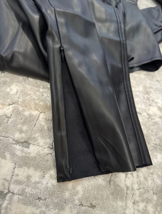 Costum de piele ecologica Zara