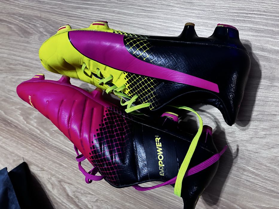 Ghete fotbal puma evopower 44 gazon