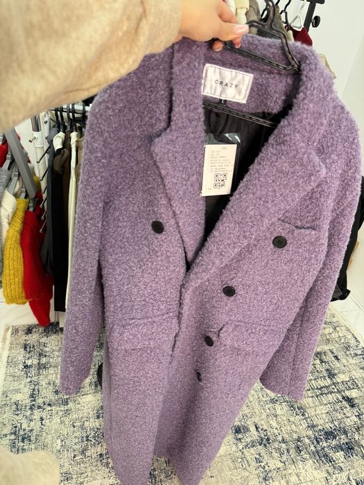 Продаётсья пальто