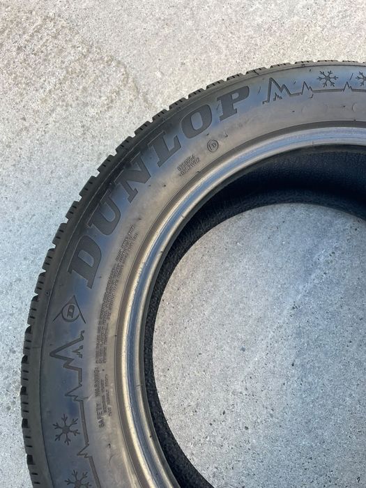 2 anvelope iarna 225 55 17 dunlop