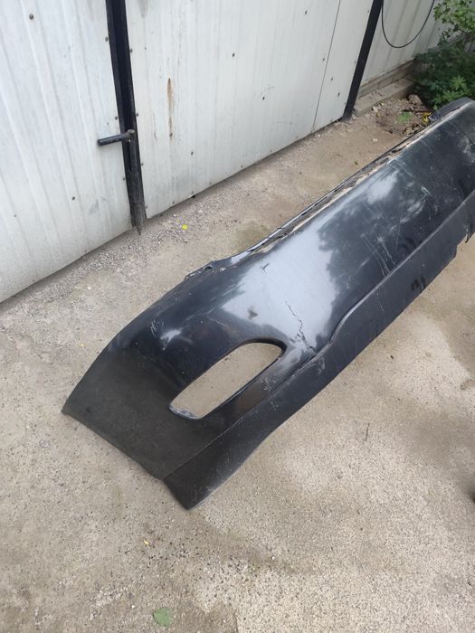 бампер задний на Лексус