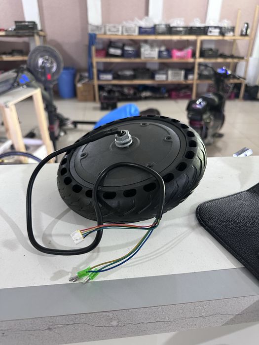 Под оригинал м365 мотор