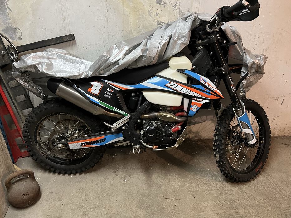 Мотоцикл Zuumav NB300