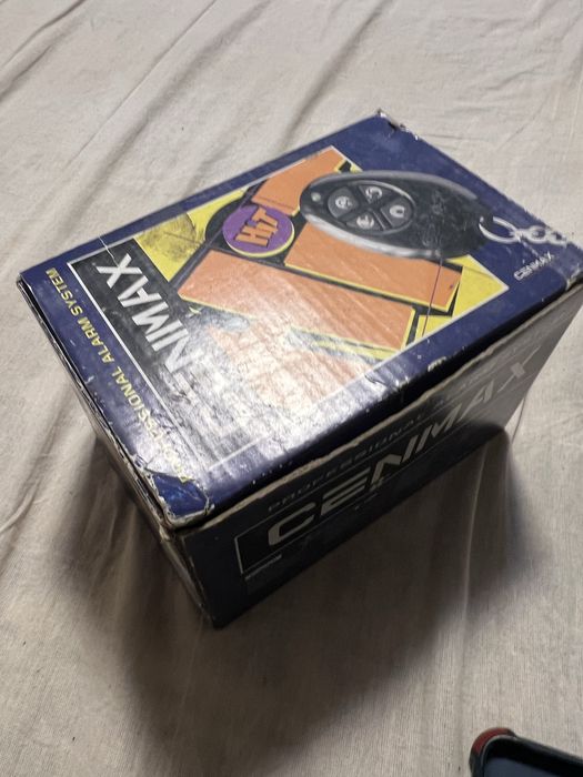 Сигнализация для машины работает