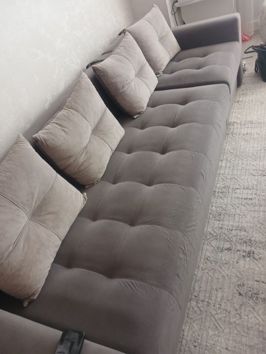 Продам диван 4 метр