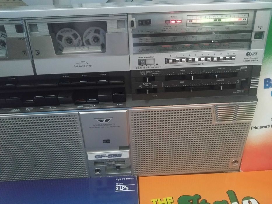 SHARP GF-555X Radio-Casetofon Stereo Radio-Tape Recorder