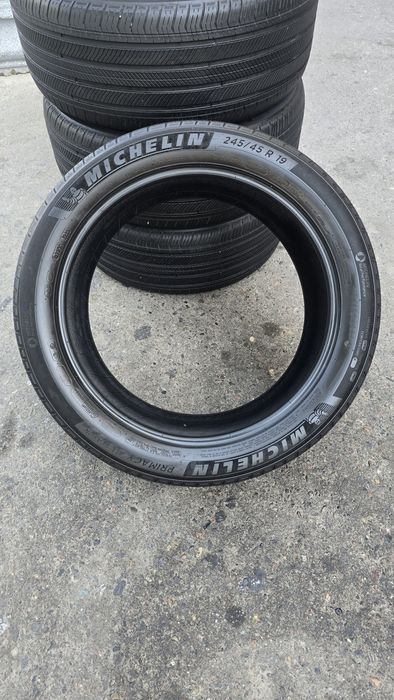 245/45/R19 Michelin primacy all season