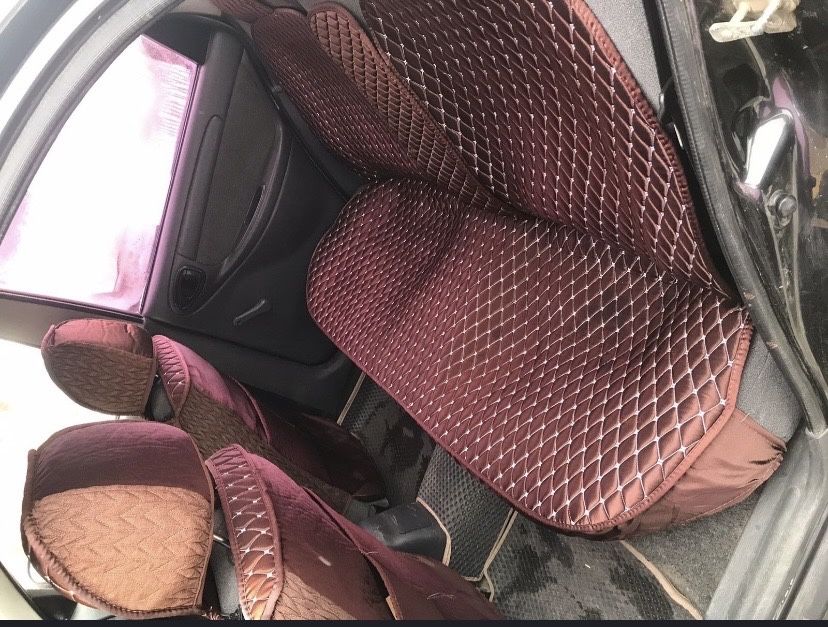 Продам машину за 900 000