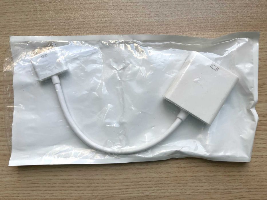 Переходник Apple 30-pin → VGA (Female)