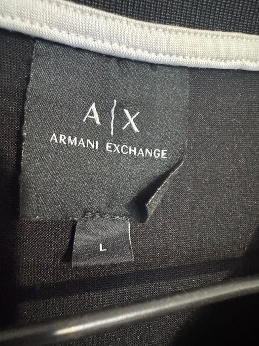 Armani EXCHANGE Polo Regular Fit.