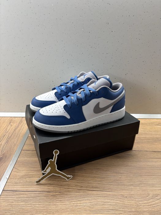 Jordan 1 low true blue