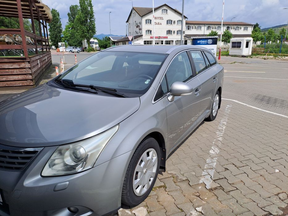 TOYOTA Avensis 2011 — imagine 2