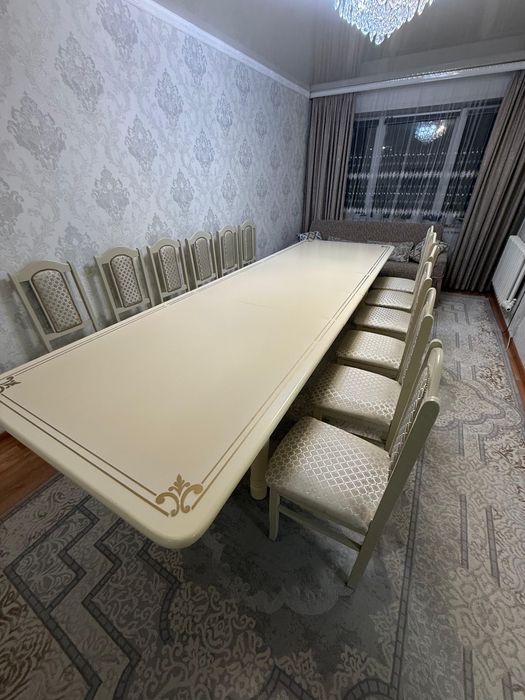 Продам стол со стульями
