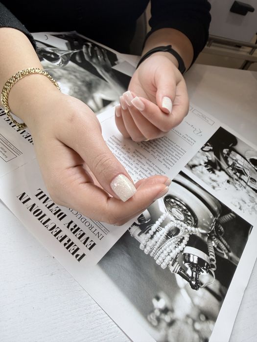 Маникюр , педикюр шиллак, наращивание, аппаратный маникюр