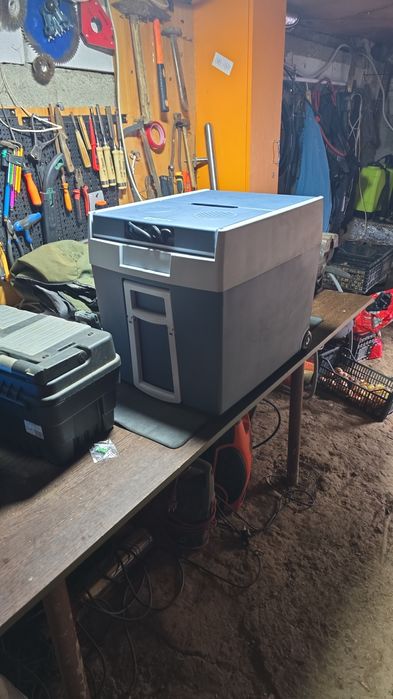 Lada frigo Mobicool   12/230V