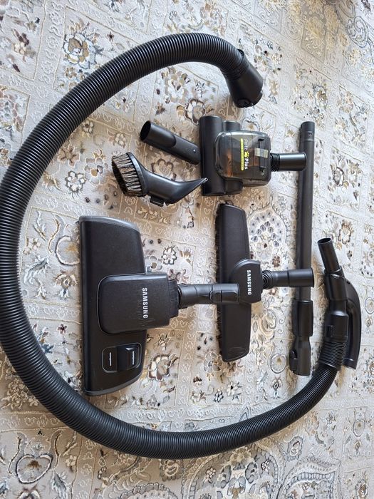 Пылесос SAMSUNG Aquatic CVC