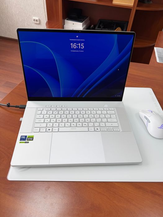 Ноутбук ASUS ROG Zephyrus G16