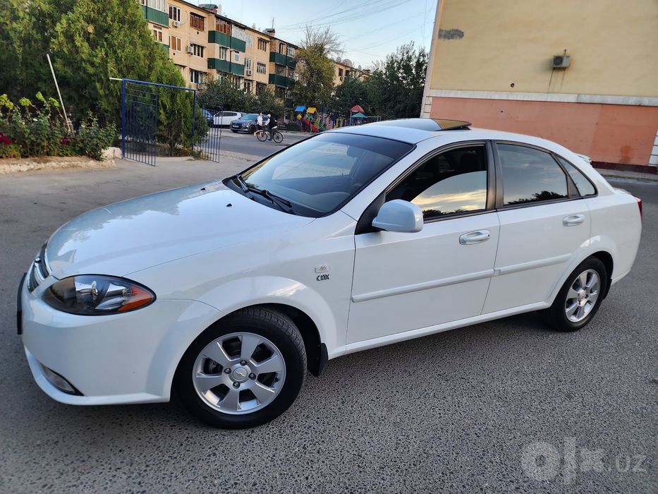 Lacetti Gentra 2022