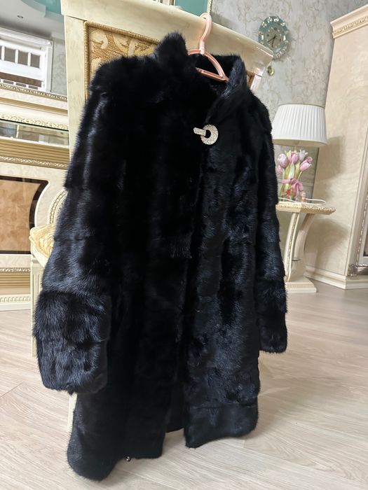 Продается шуба норковая