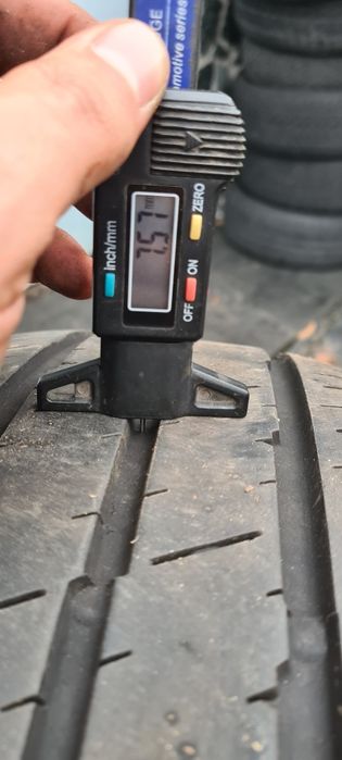 Гуми 215 65 16 С континентал