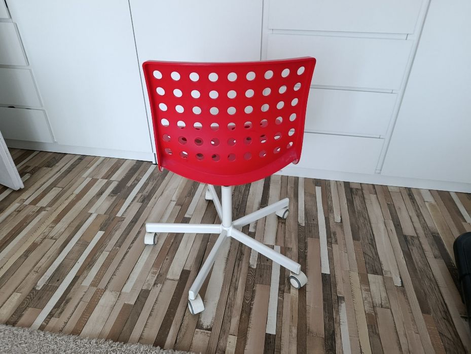 Детски стол - 2бр.