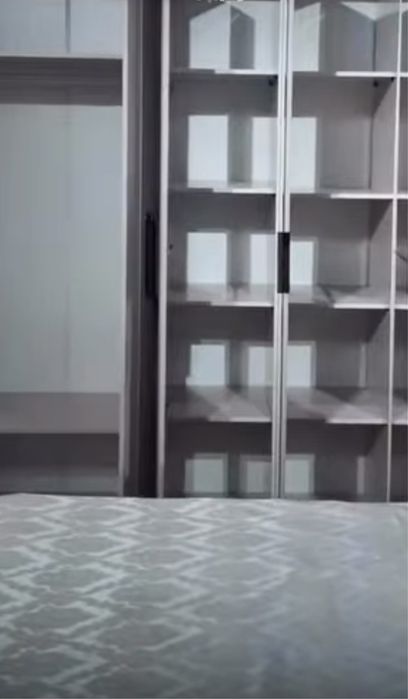 Спальный гарнитур срочно сатылады!