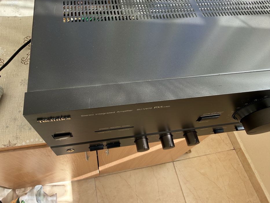 Като нов Technics SU-V670