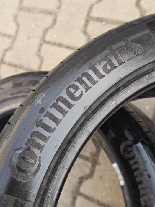 245 40 18 Continental