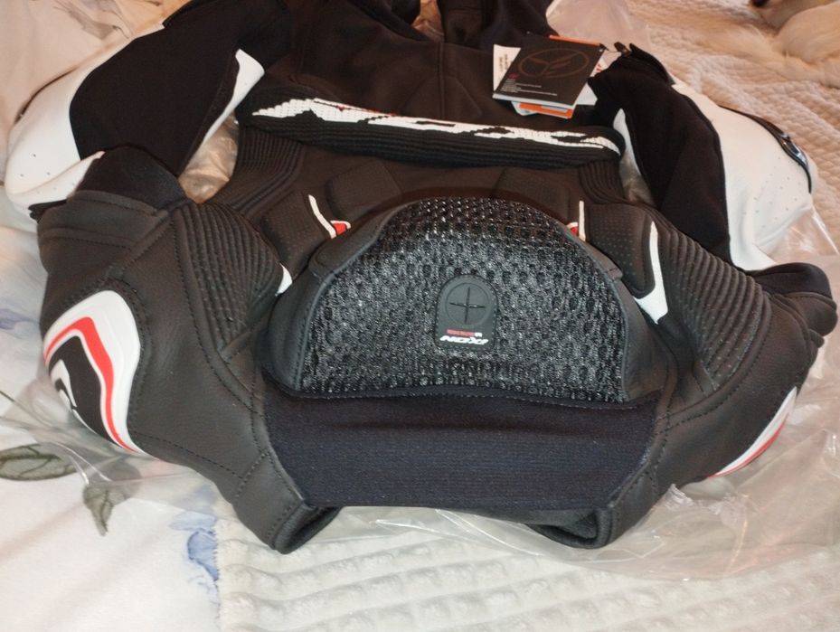 Дамски кожен мото екип Ixon XS (36)