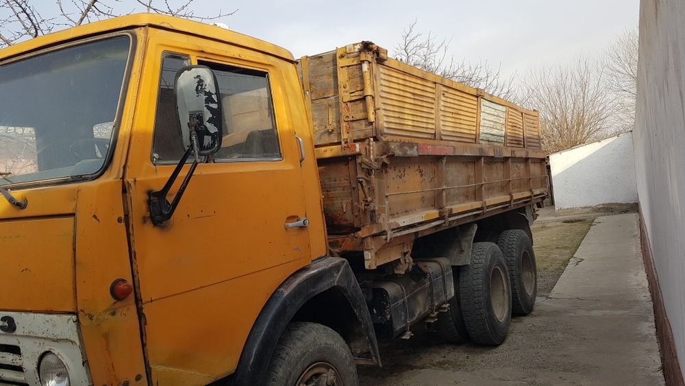 Kamaz 1989 yil sotiladi
